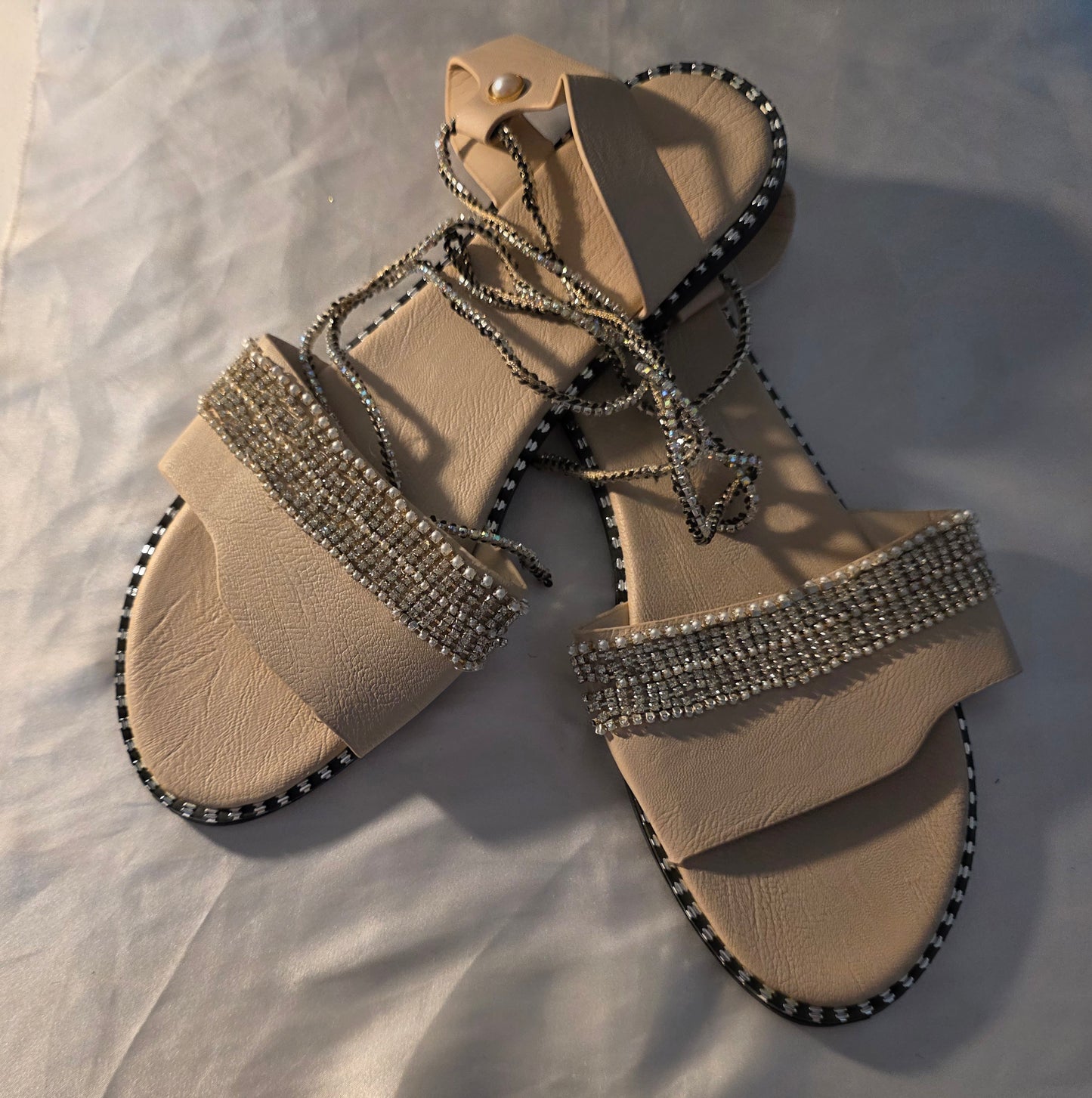 Stylish Rhinestone Sandals